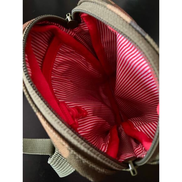 HERSCHEL Green Camo Mini Crossbody Bag (NWOT) - Picture 4 of 10